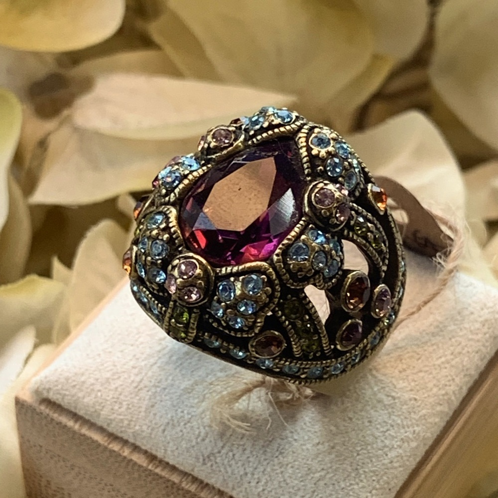 Heidi Daus ring Swarovski rhinestones